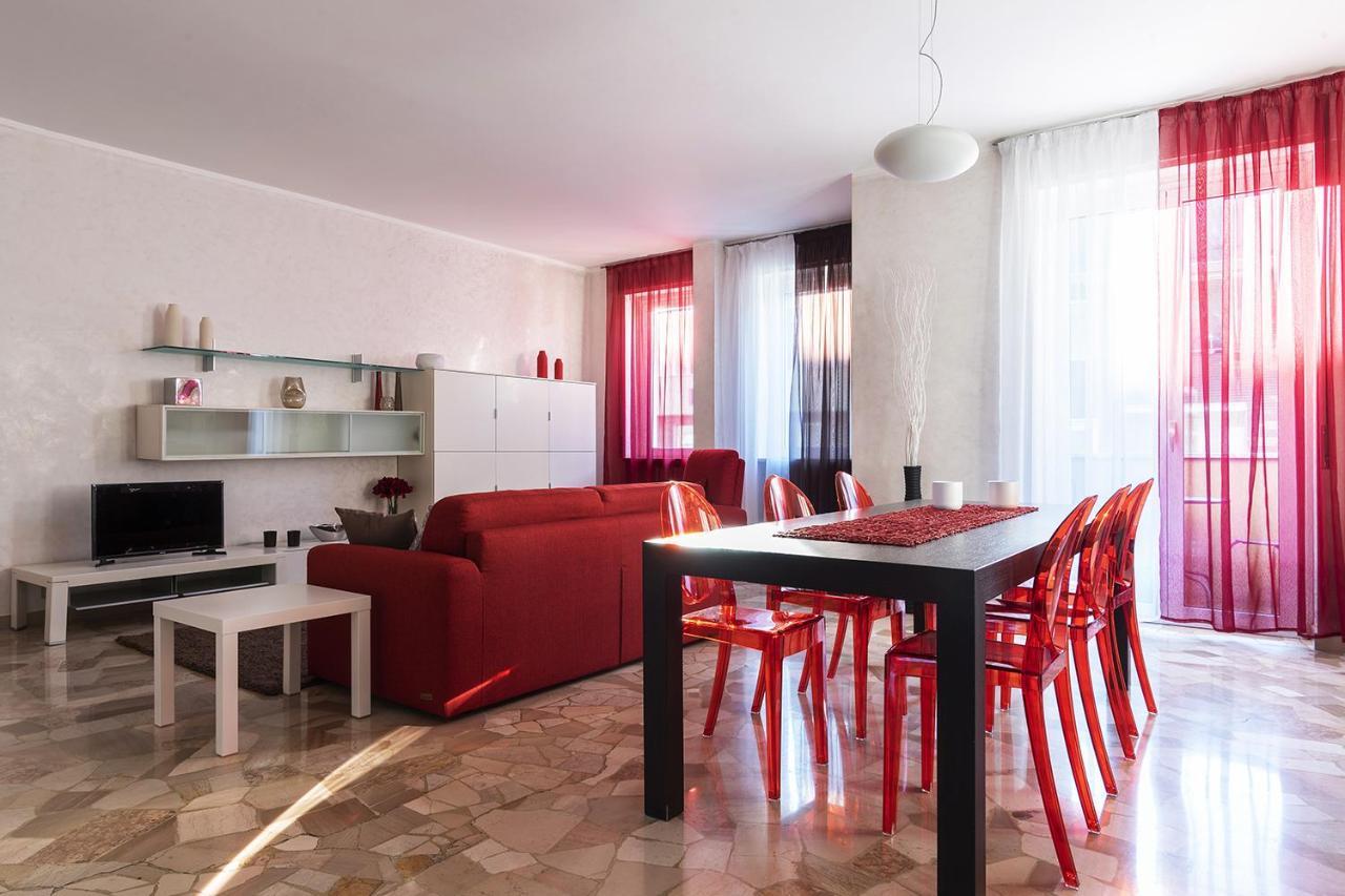 La Casa Di Cri Sul Naviglio Apartment Milan Luaran gambar
